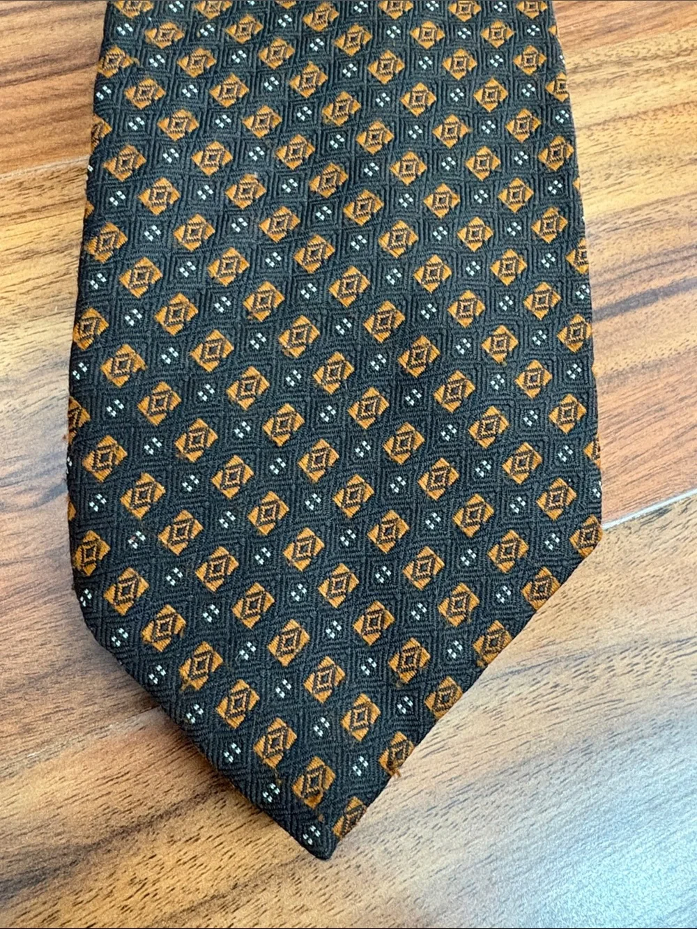 Wembley‎ Neck Tie Geometric